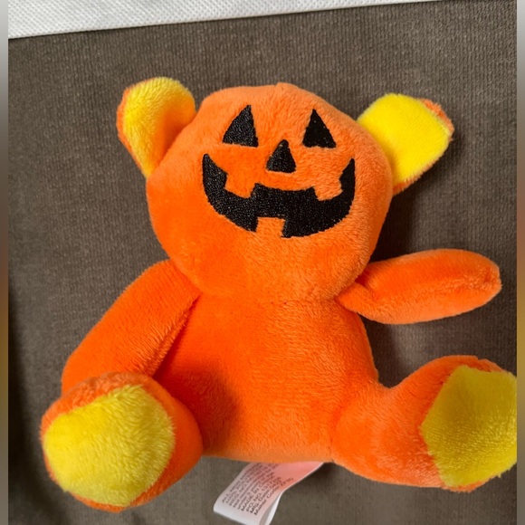 Halloween items - Picture 4 of 6